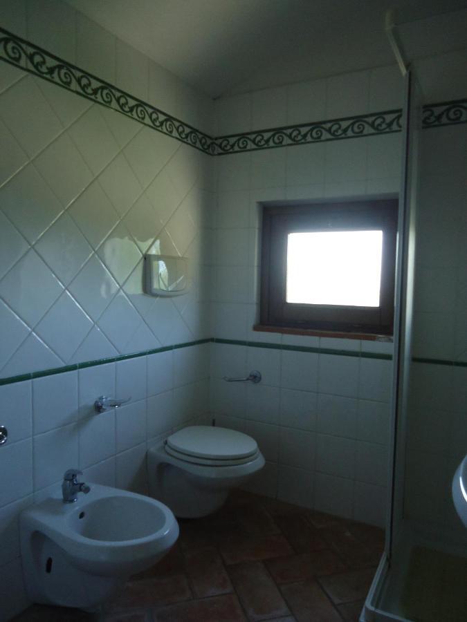 Willa Il Borgo Di Montereggi Limite Pokój zdjęcie