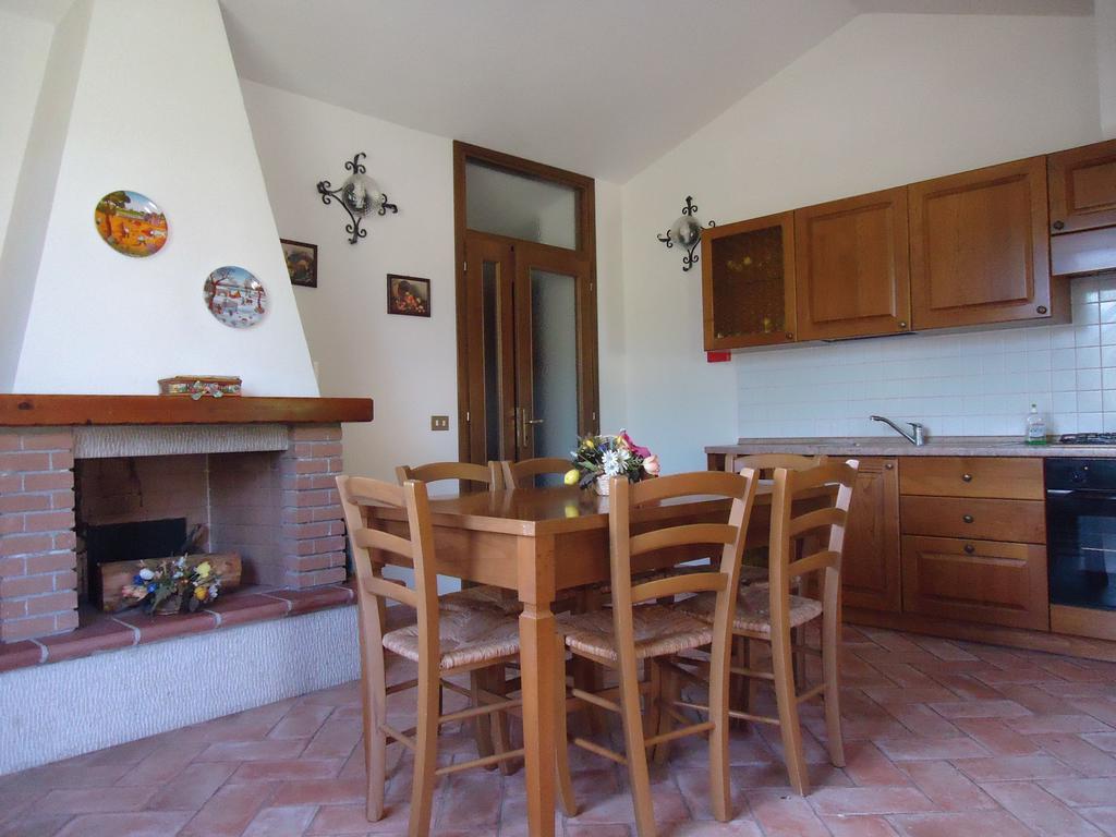 Willa Il Borgo Di Montereggi Limite Zewnętrze zdjęcie